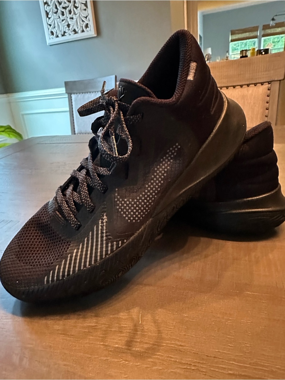 Nike Kyrie Flytrap 5 Black Anthracite Basketball Shoes Men's Size 8